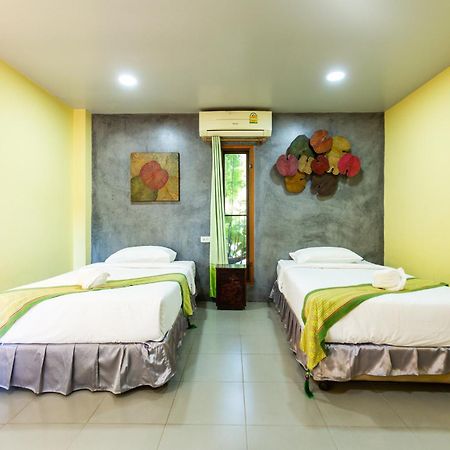 Huen San Fang Hotel โรงแรมเฮือนแสนฝาง Exteriör bild