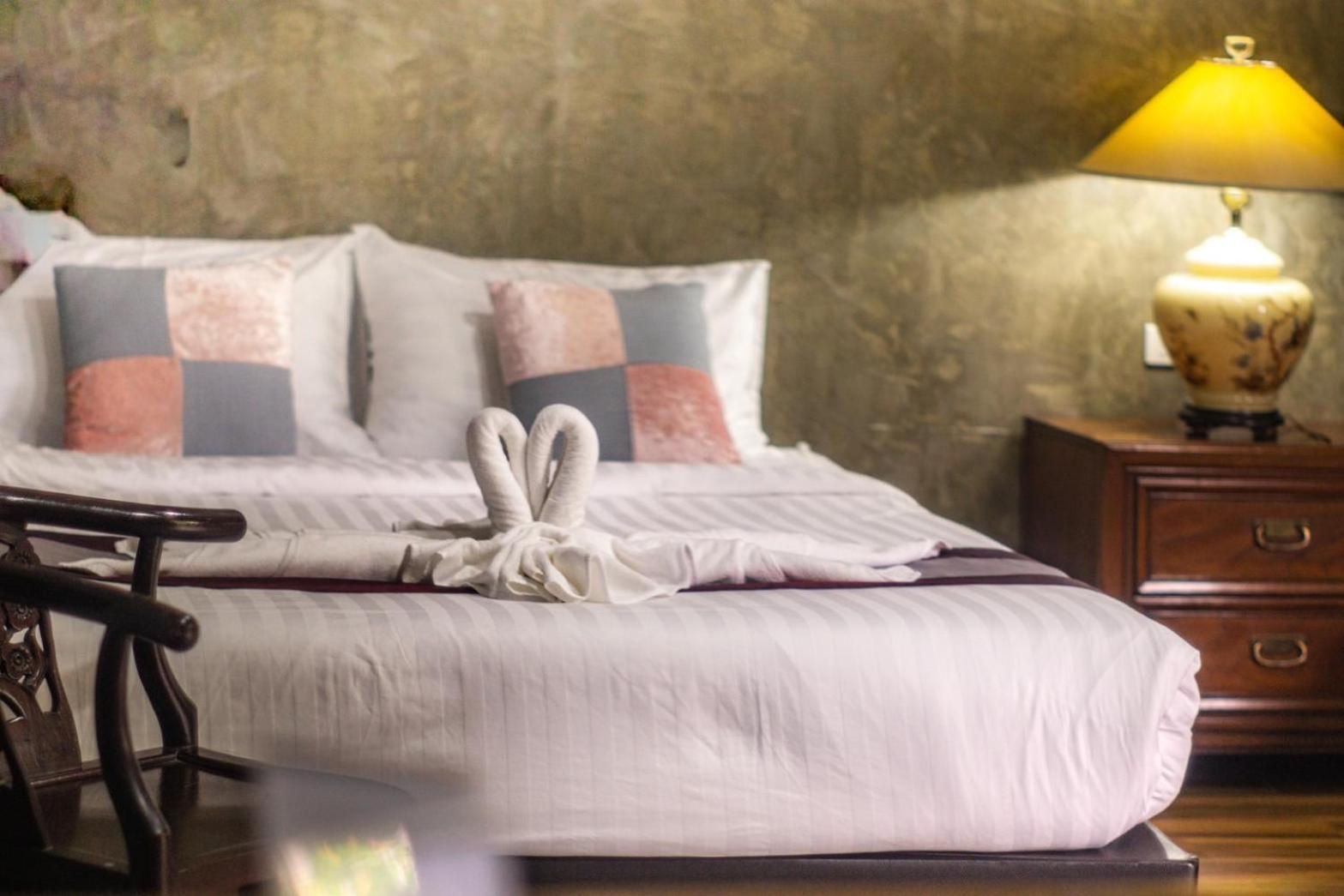 Huen San Fang Hotel โรงแรมเฮือนแสนฝาง Exteriör bild